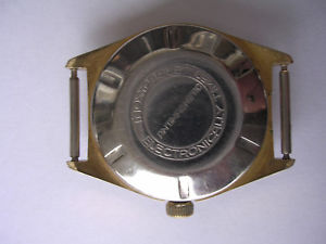 【送料無料】neues angebotfr sammler handaufzug vintage herrenruhr ruhla hau ddr