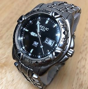 【送料無料】relic wet men 50m silver moving bezel analog quartz watch hours~date~ battery
