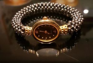 【送料無料】fine real pearl and gold tone watch
