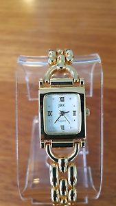 【送料無料】jacqueline kennedy goldtone equestrian panther link bracelet watch 【送料無料】jacqueline kennedy goldtone equestrian panther link bracelet watch