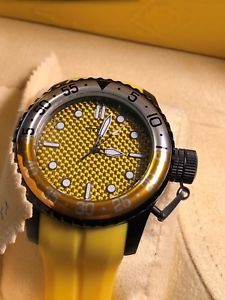 【送料無料】 invicta pro diver 100m mens quartz wrsitwatch model 17796