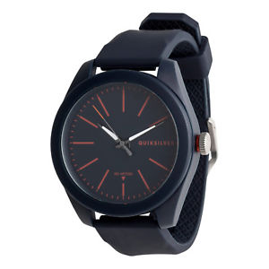 【送料無料】quiksilver mens furtiv analogue watch navy bnwt