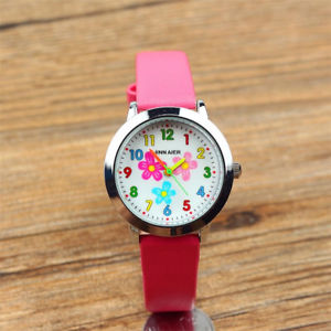 【送料無料】kids leather strap stainless steel quartz flower pattern girls alloy wristwatch