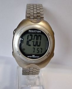 【送料無料】mens kenneth cole reaction kr5002 digital alarm chrono quartz watch wr50m 0184 【送料無料】mens kenneth cole reaction kr5002 digital alarm chrono quartz watch wr50m 0184