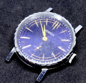 【送料無料】montre ancienne mcanique russe f210