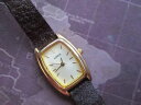 yzlorus quartz watch used runs for lady