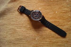 【送料無料】unused gents large cased rose gold colour tom watch