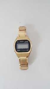 【送料無料】oriosa goldene mnneruhr digital 【送料無料】oriosa goldene mnneruhr digital