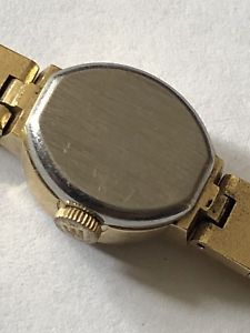 Timex メンズ Easy Reader 38mm 腕時計 - Nashville Predators エクスパンションバンド