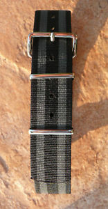 【送料無料】phoenix straps uk mod nato spectre bond military watchstrap 18,20,22mm