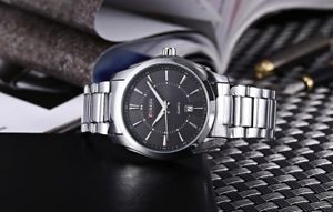 【送料無料】orologio da polso curren 8072 uomo analogico quarzo moderno acciaio data ner lac 【送料無料】orologio da polso curren 8072 uomo analogico quarzo moderno acciaio data ner lac