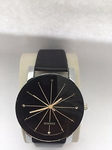 【送料無料】mens analogue fashion classic leather strap watch