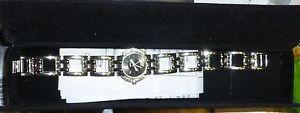 【送料無料】montre mtal argent avec cadran serti de brillants neuve