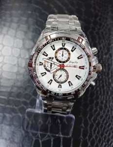 【送料無料】orologio da polso yong 7021g uomo analogico quarzo datario silver bianco mar lac 【送料無料】orologio da polso yong 7021g uomo analogico quarzo datario silver bianco mar lac