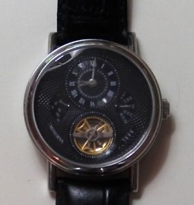 【送料無料】minorva model 1898 automatic triple calendar wristwatch 【送料無料】minorva model 1898 automatic triple calendar wristwatch