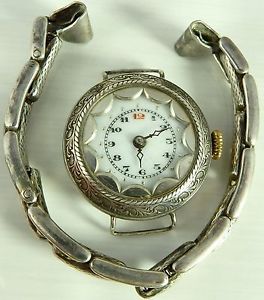 【送料無料】antique swiss silver wristwatch, silver expanding bracelet not in working order 【送料無料】antique swiss silver wristwatch, silver expanding bracelet not in working order