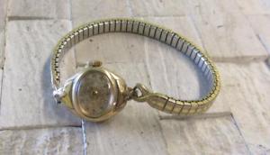 【送料無料】vintage bulova 10kt rolled gold plated womens wristwatch 17jewels ~ 6h7433