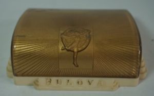 【送料無料】vtg bulova watch jewelry box art deco gold toned plastic hinged cover 5th ave ny