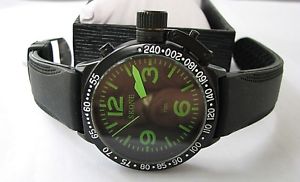 【送料無料】skone quartz watch with rubber strap