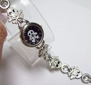 【送料無料】skull amp; crossbones enamel halloween watch