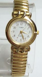 【送料無料】womans goldtone timex watch