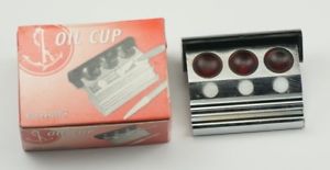 【送料無料】oil holder container with 3 cups and sliding cover watchmakers quality tool 【送料無料】oil holder container with 3 cups and sliding cover watchmakers quality tool