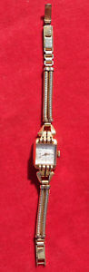 【送料無料】ancienne montre de femme simonat plaque or 【送料無料】ancienne montre de femme simonat plaque or