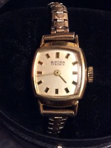 【送料無料】ladies vintage bifora17 jewels hand wind watch with rolled gold bracelet strap