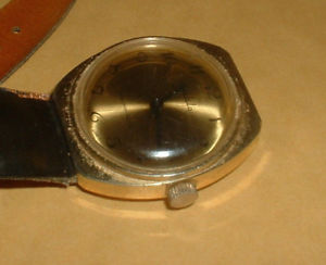 【送料無料】vintage working ruhla wind up watch lot g46