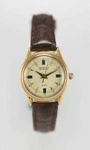 【送料無料】arizona jean co watch womens beige stainless gold silver brown leather quartz