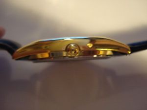 【送料無料】neues angebot rare special k kelloggs breast cancer quartz ladies gold watch donation