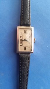 【送料無料】ladies silver wristwatch hallmark 1931 working art nouveau swiss made26x16mm