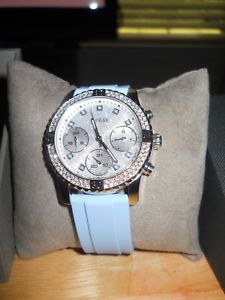 【送料無料】women’s guess silvertone and blue silicone casual watch u1098l3