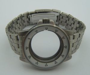 【送料無料】boitier avec bracelet en acier pour eta 28242 swiss made
