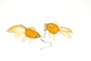 【送料無料】ピアス　ピアス　アクアリウムオレンジブラウンneues angebotgoldfisch ohrringe kampffisch fisch aquarium fische miniblings koi orange braun 1