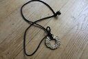 【送料無料】ネックレス　ジュエリーペンダントゴールデンコードbijoux pendentif alliage dor biche de bere cordon tissus ref 190