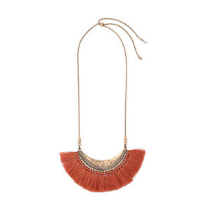 【送料無料】ネックレス　クリップオレンジポンポンアジャスタブルcollier court long pendantif dor pompon orange ethnique reglable sd3