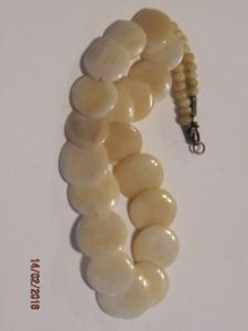 yzlbNX@Nvancien collier perles dos 50 cm