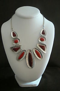 yzlbNX@lbNXMVJ[}CXOtres beau collier fantaisie grec rouge carmin groseille neuf