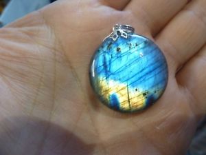 yzlbNX@y_gpendentif protection labradorite ref 6523