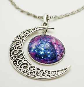 【送料無料】ネックレス カボションcollier avec lune cabochon pendentif diffrent galaxie motifs 【送料無料】ネックレス カボションcollier avec lune cabochon pendentif diffrent galaxie motifs