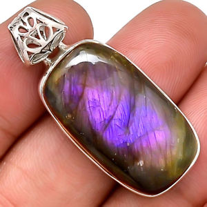 【送料無料】ネックレス ペンダントケースマウントpendentif protection labradorite violet trs rare monture argent 925 ref 9865