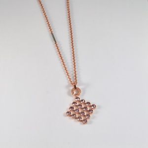 レベッカ 【送料無料】ネックレス　ブロンズレベッカクランプコレクションパームビーチローズcollier rebecca en bronze avec des cristaux rose collection palmiers plage