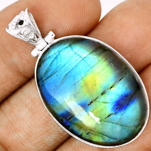 yzlbNX@y_g}EgVo[pendentif protection labradorite monture argent 925 ref 2450