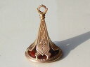 【送料無料】ネックレス メタルシールムースbeau pendentif sceau ancien milieu xixme en mtal dor et agate mousse 4,2 cm