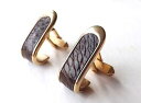 【送料無料】メンズアクセサリ- ビンテージカフスボタンゴールドトーンカーブフレームvintage swank cufflinks gold tone curved frame with real leather free pamp;p