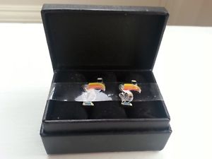 【送料無料】メンズアクセサリ—　ギネスエナメルボックスオオハシカフスボタンブランドguinness enamelled toucan cufflinks brand in box