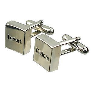 キーボード カフス 【送料無料】メンズアクセサリ—　コンピュータキーボードカフスボタンinsert and delete computer keyboard cufflinks great mens gift aps094