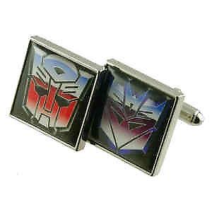 【送料無料】メンズアクセサリ— トランスカフスボタンtransformers cufflinks autobots amp; decepticons great mens gift aps660