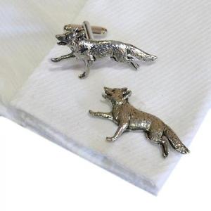 【送料無料】メンズアクセサリ—　シルバーピューターフォックスカフスボタンsilver pewter running fox cufflinks english hand made h..